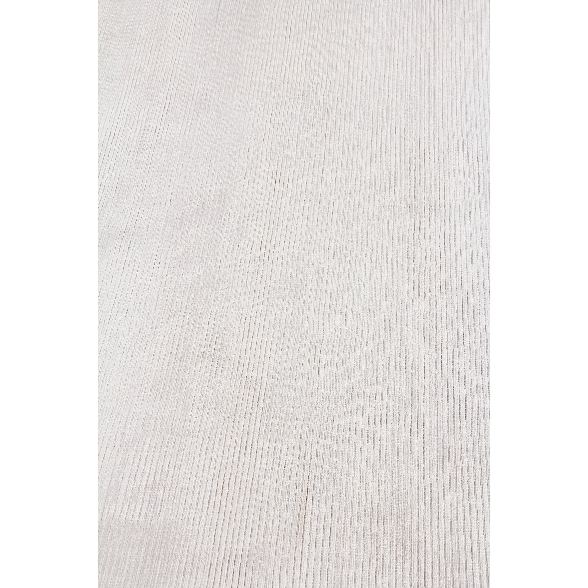 Dove Rug by Exquisite Rugs. Made from viscose in a unique style.