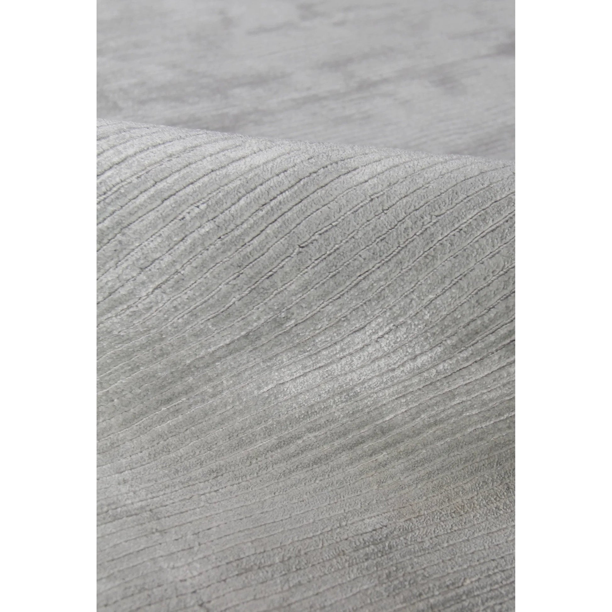 Dove Rug by Exquisite Rugs. Made from viscose in a unique style.