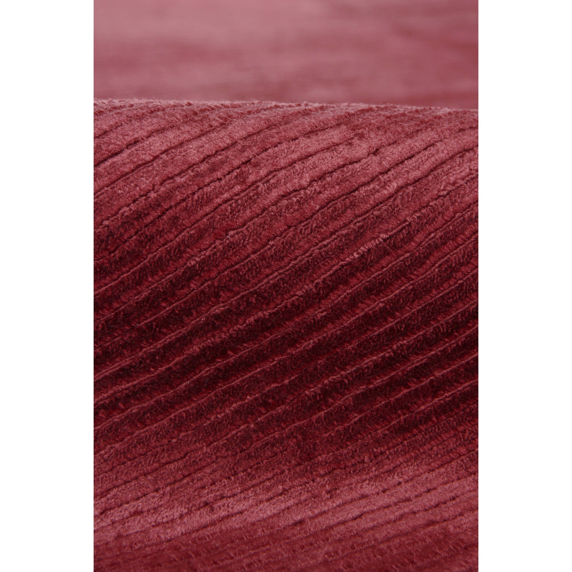 Dove Rug by Exquisite Rugs. Made from viscose in a unique style.