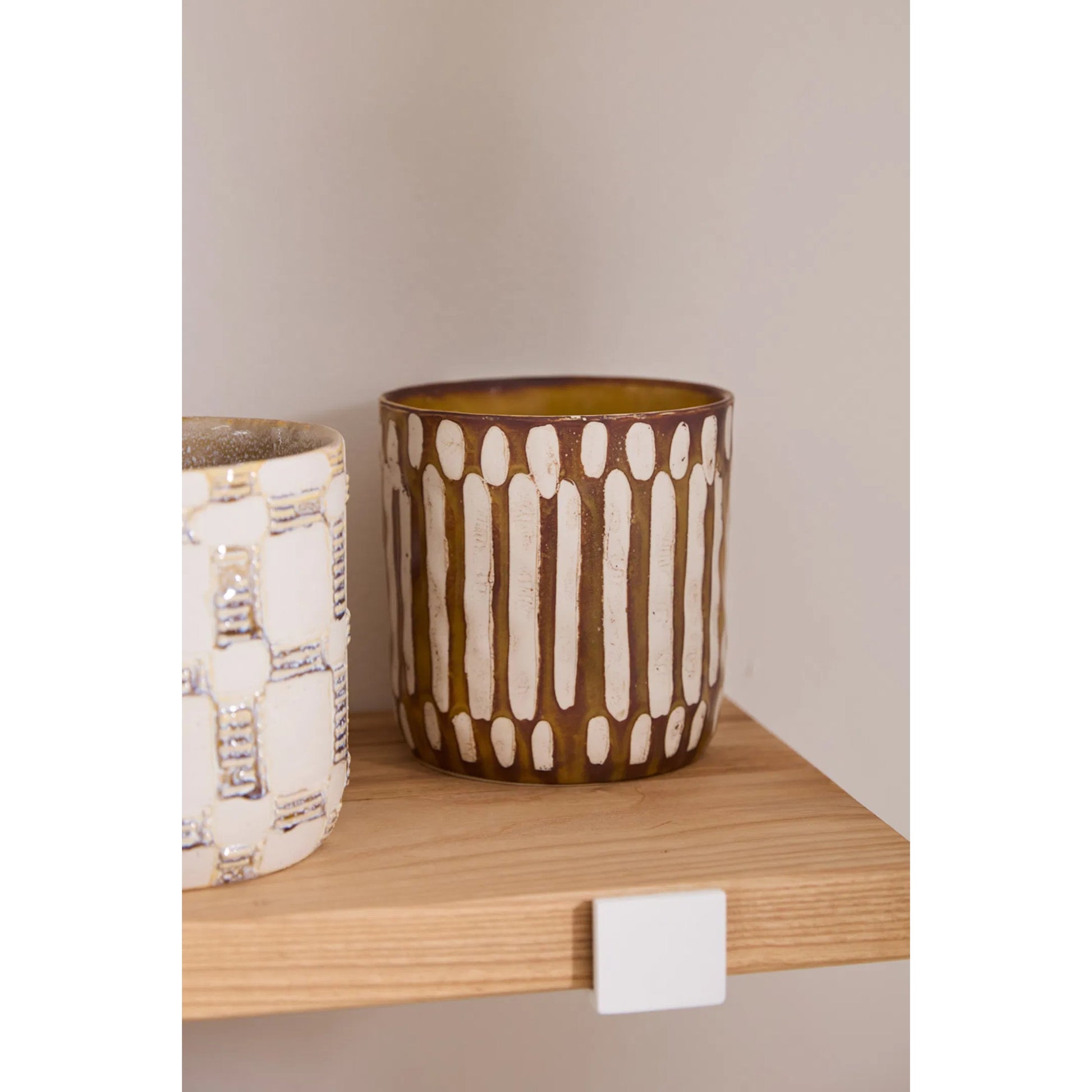 Anselm Pot by Accent Decor. Made from ceramic in a unique style.