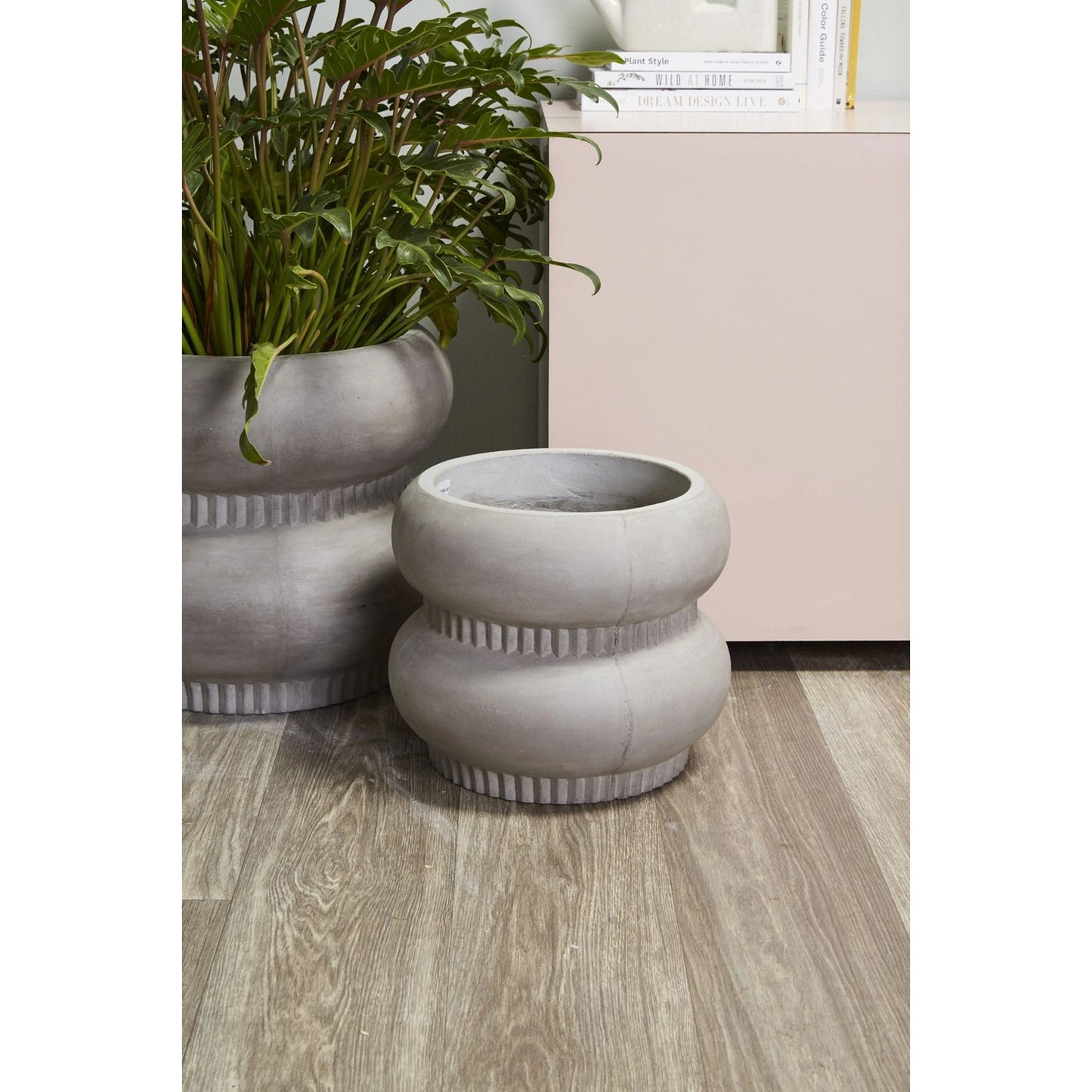 002 SI-2084365 | Lifestyle | Huntington Planter by Accent Decor in grey. Made from concrete in a modern style.