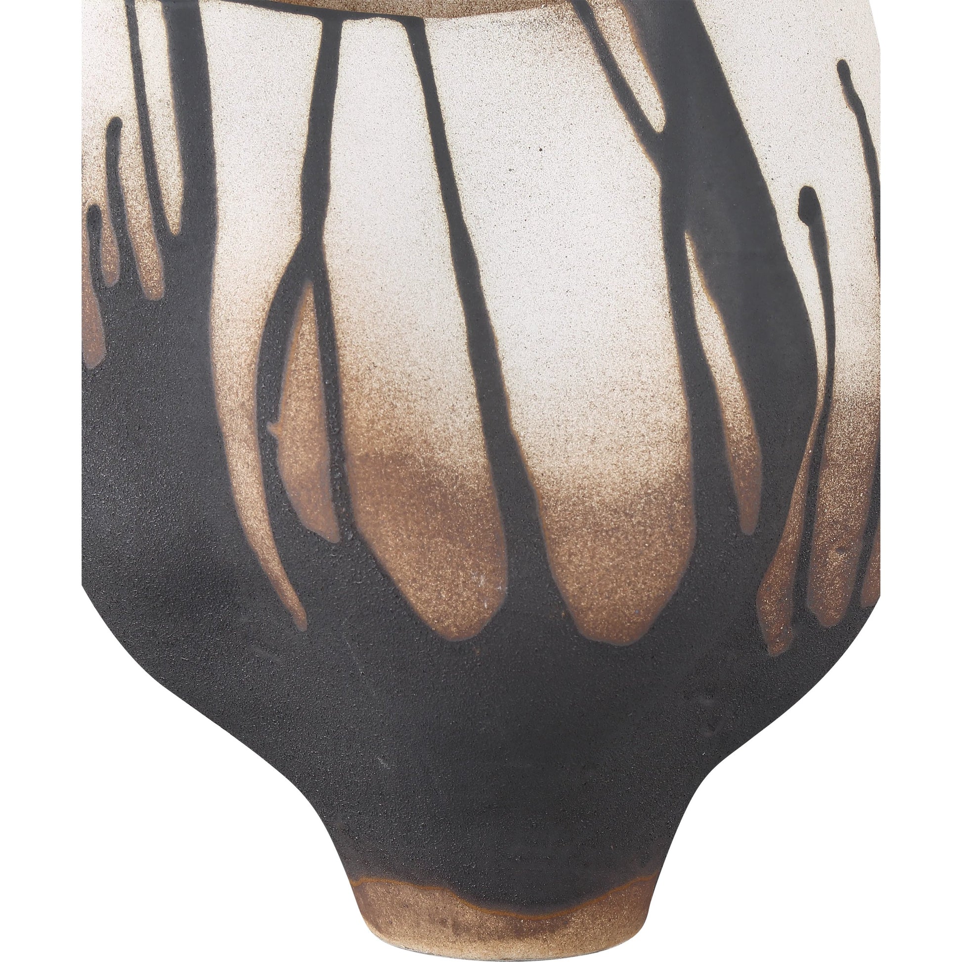 Inoue Vase by Currey and Company in black, off-white. Made from porcelain in a modern style.