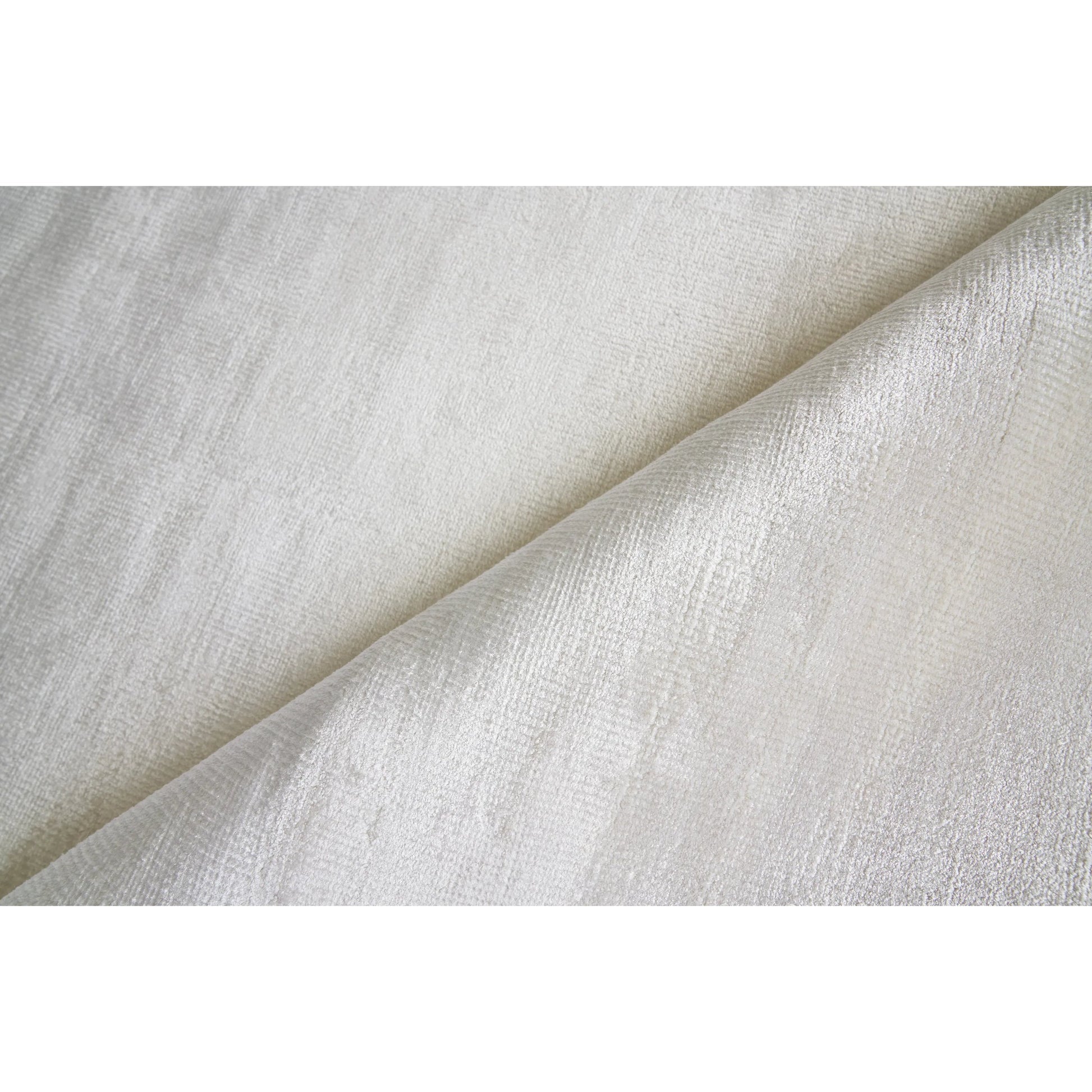 Dove Plain Rug by Exquisite Rugs. Made from viscose in a unique style.