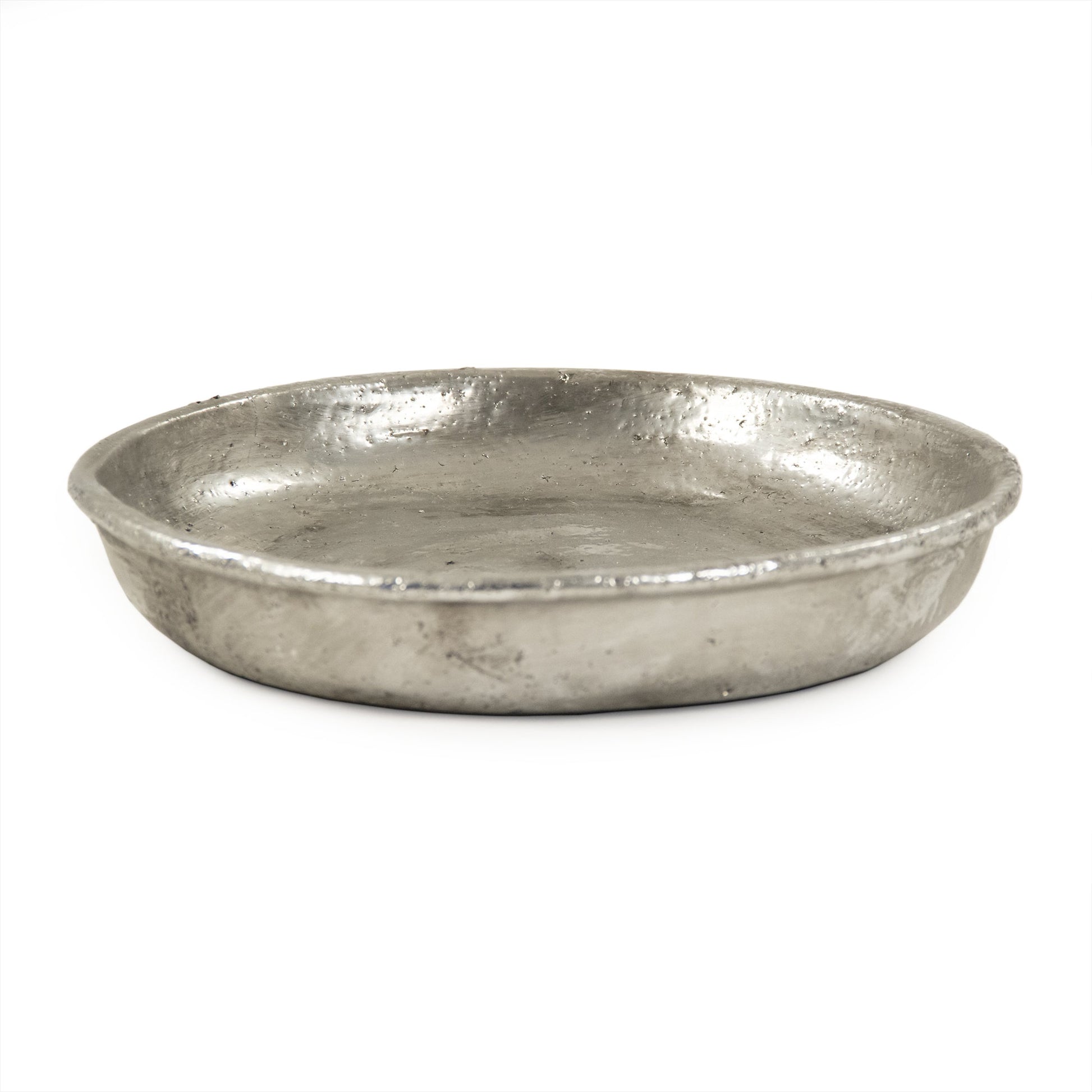 Distressed Metallic Plate by Zentique in distressed metallic silver and stoneware. Made from stoneware in a transitional style.