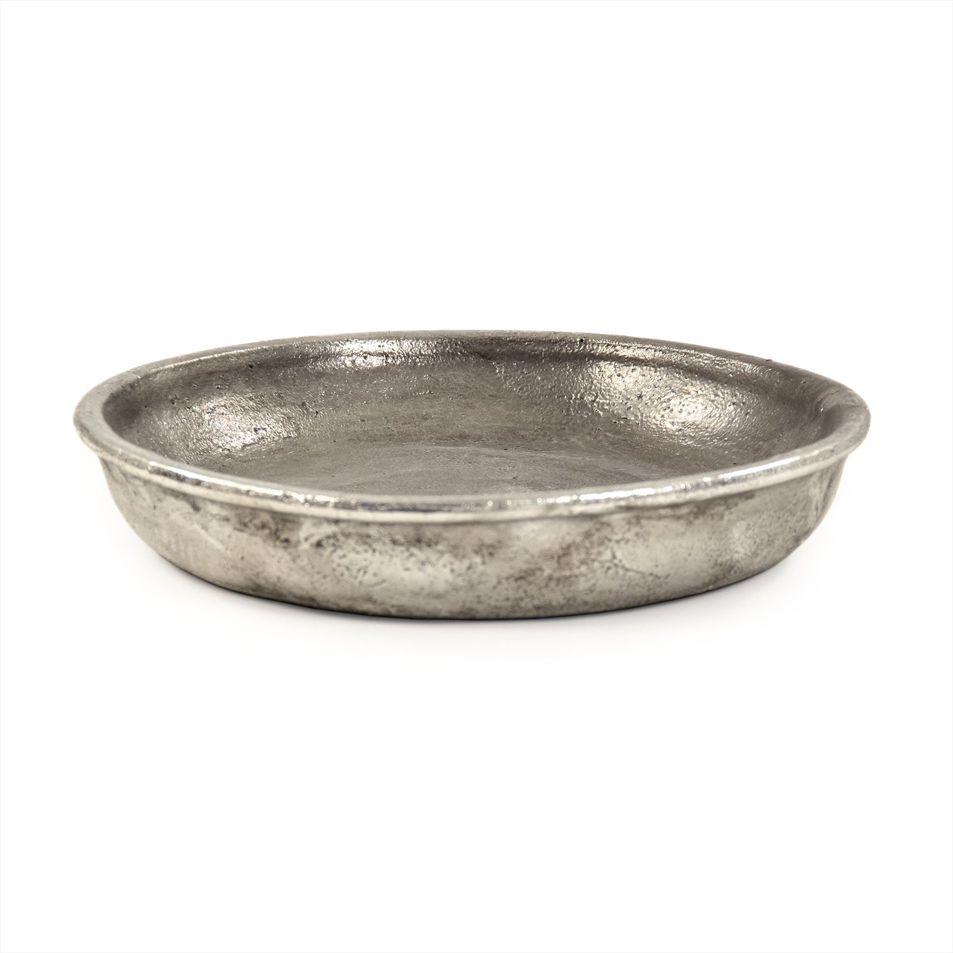 Distressed Metallic Plate by Zentique in distressed metallic silver and stoneware. Made from stoneware in a transitional style.