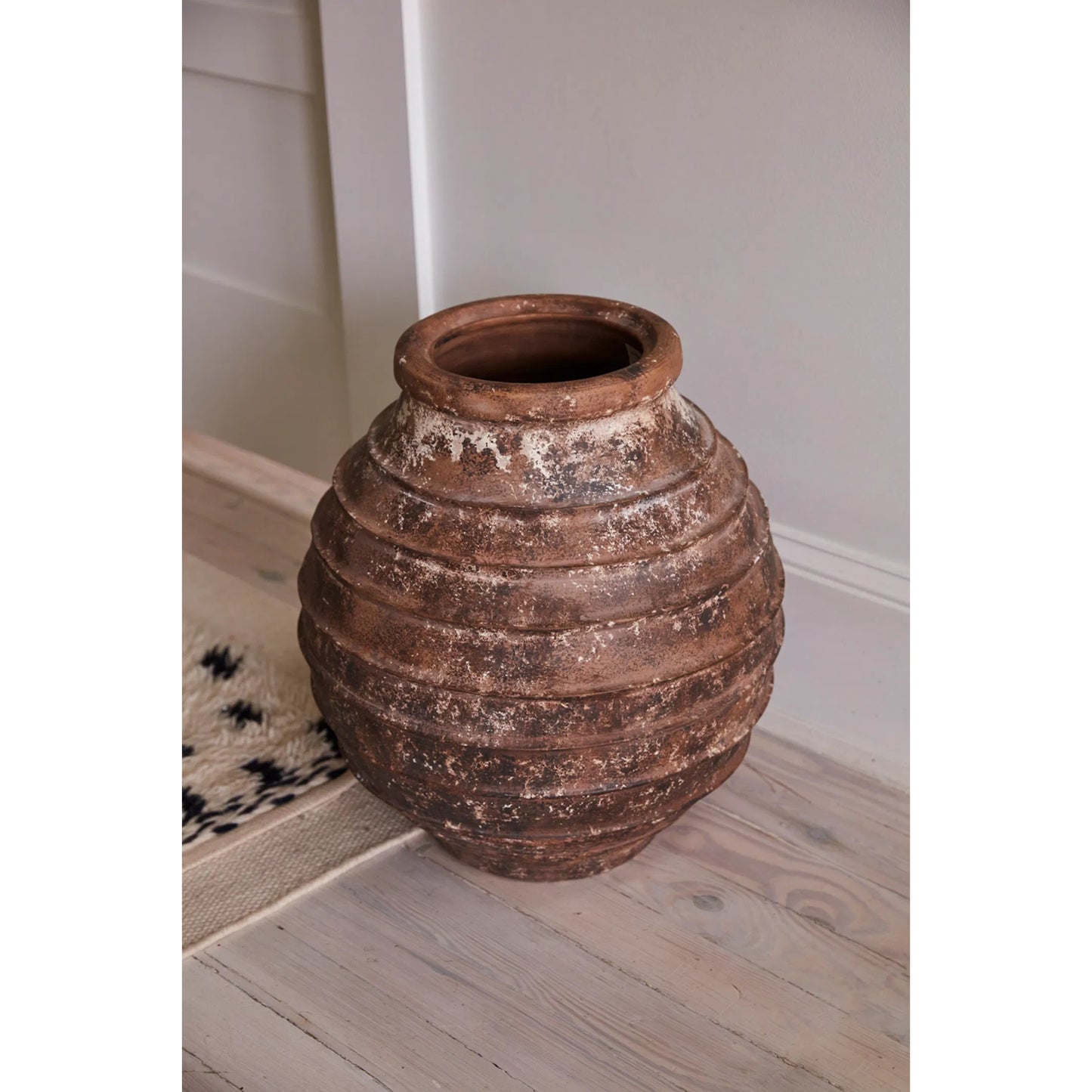 002 SI-2254345 | Lifestyle | Bellamar Vase by Accent Decor in brown. Made from ceramic in a rustic style.