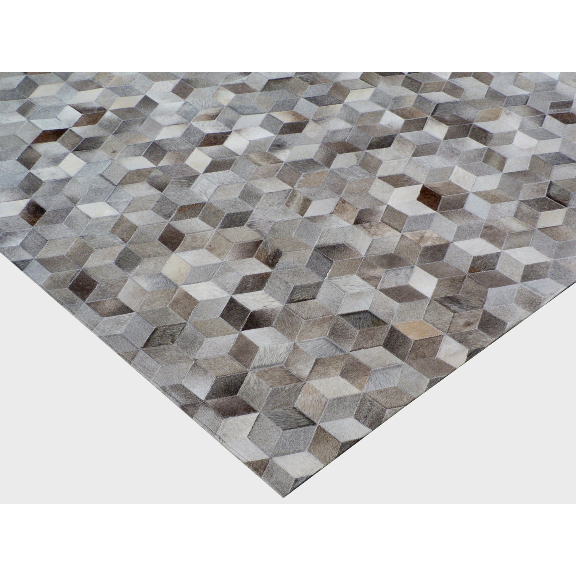 Natural Hide 9817 Rug by Exquisite Rugs in silver. Made from leather hide in a unique style.