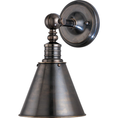 Darien Wall Sconce by Hudson Valley in distressed bronze. Made from brass in a traditional style.