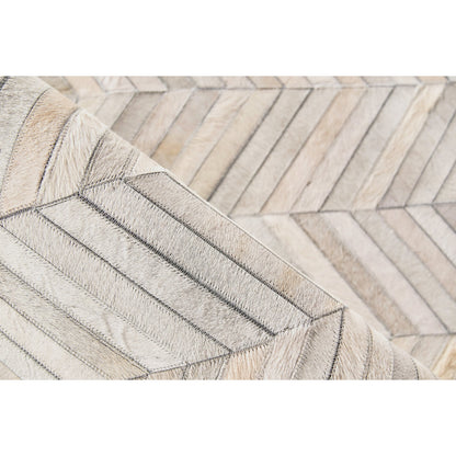 Natural Hide 9904 Rug by Exquisite Rugs in silver. Made from leather hide in a unique style.