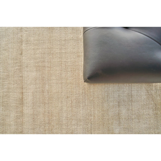 Sanctuary 9925 Rug by Exquisite Rugs in linen. Made from bamboo silk, wool in a unique style.