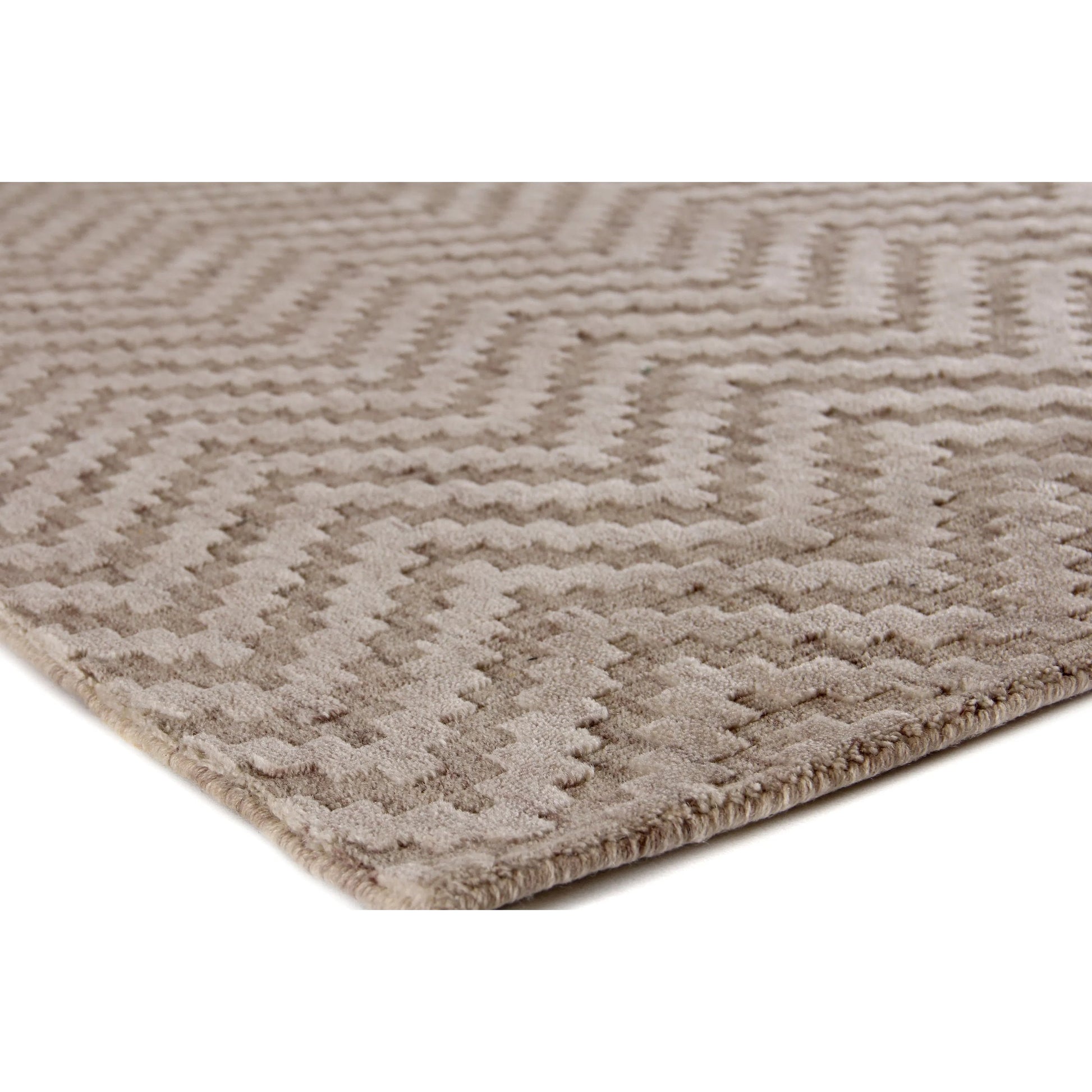 Demani Rug by Exquisite Rugs. Made from new zealand wool in a unique style.