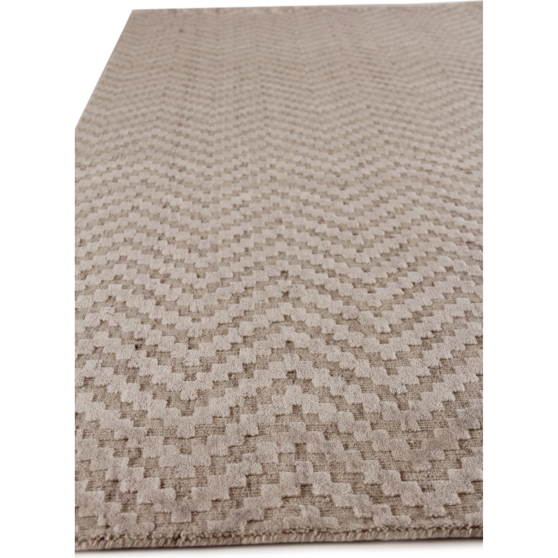 Demani Rug by Exquisite Rugs. Made from new zealand wool in a unique style.