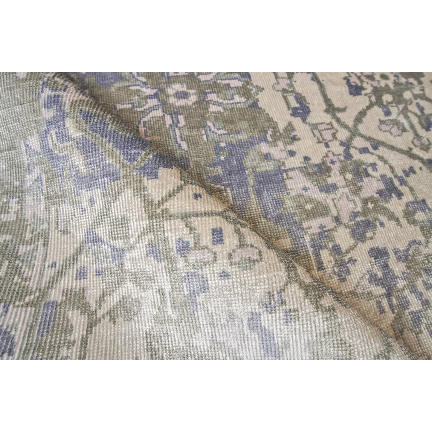004 SI-2222882,SI-2222883,SI-2222885,SI-2222886,SI-2385795,SI-2385796 | Additional Silo | Antique Weave Bamboo Area Rug by Exquisite Rugs in silver. Made from bamboo silk in a unique style.