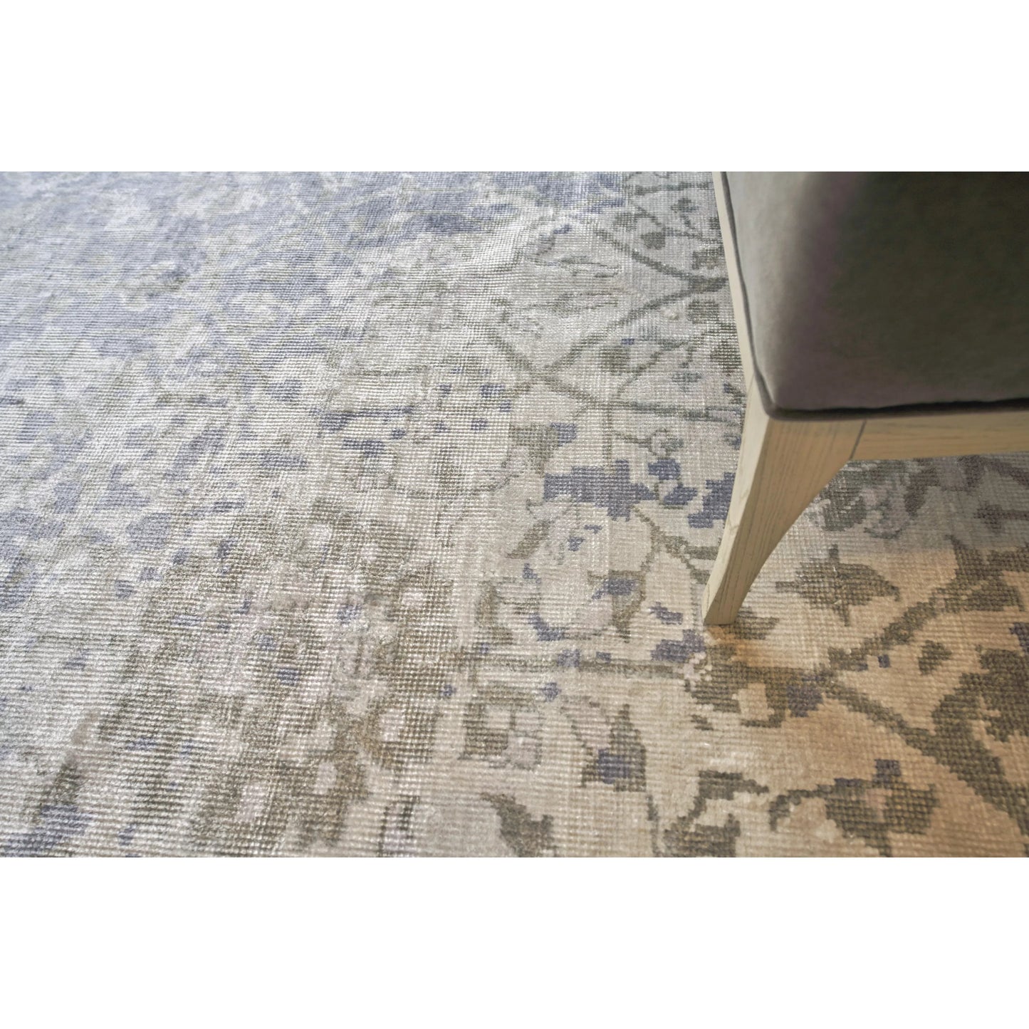 005 SI-2222882,SI-2222883,SI-2222885,SI-2222886,SI-2385795,SI-2385796 | Additional Silo | Antique Weave Bamboo Area Rug by Exquisite Rugs in silver. Made from bamboo silk in a unique style.