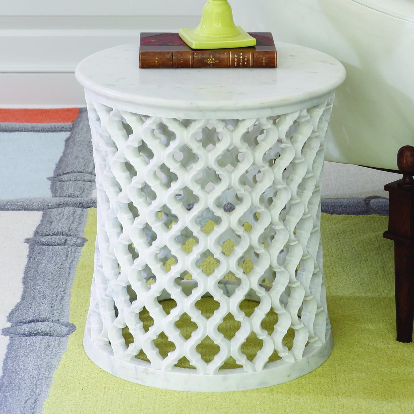 003 SR-700732 | Lifestyle | Arabesque Side Table by Global Views. Made from hand carved honed white marble in a transitional style.