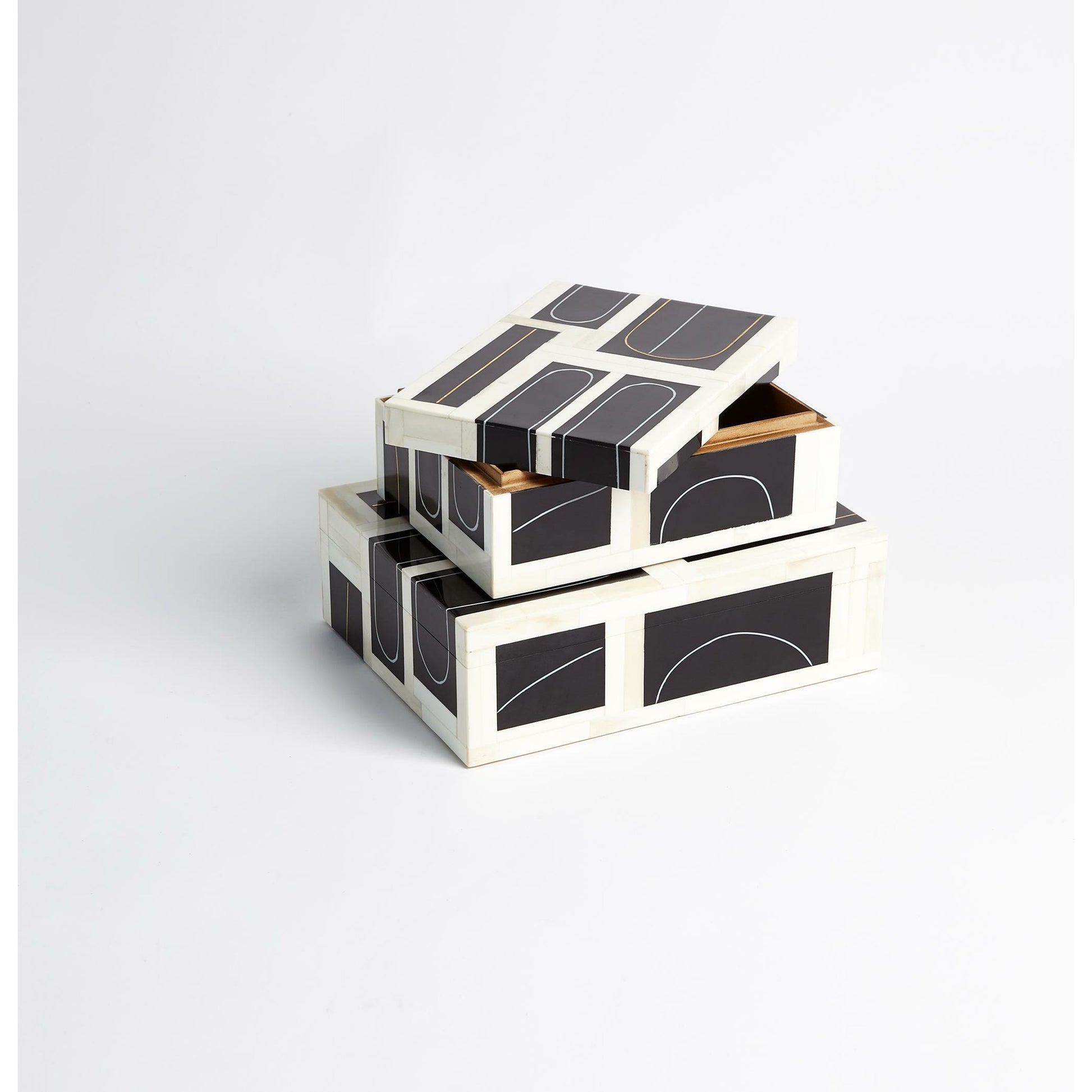 Brass Loop Box by Global Views. Made from mdf, brass, bone, resin in a modern style.