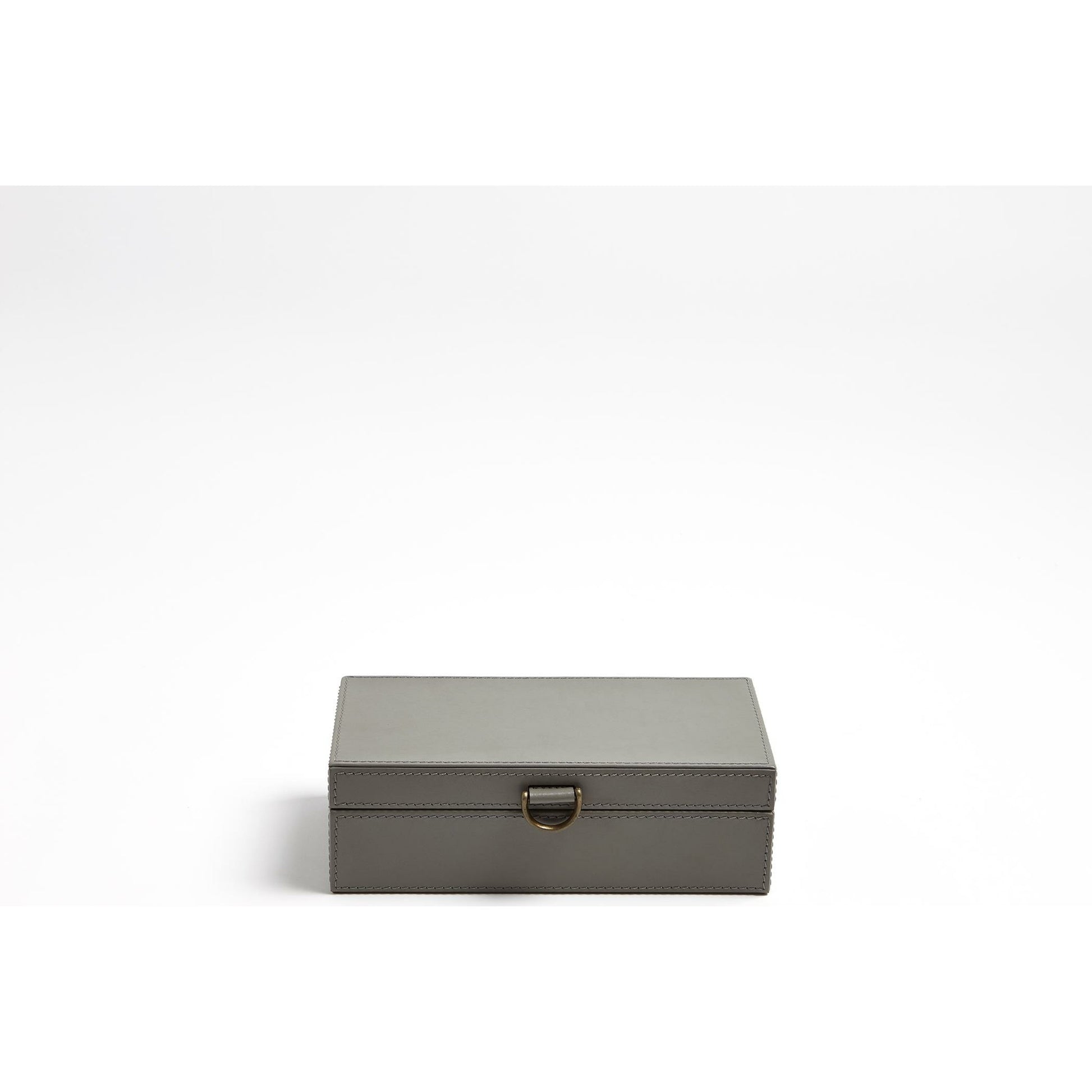 Marbled Leather D Ring Box by Global Views. Made from unique in a transitional style.