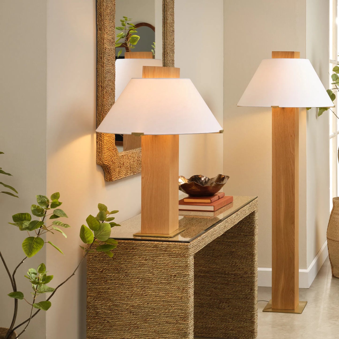 003 SI-2537693 | Lifestyle | Craftsman Table Lamp by Jamie Young in natural and natural oak. Made from wood in a unique style.