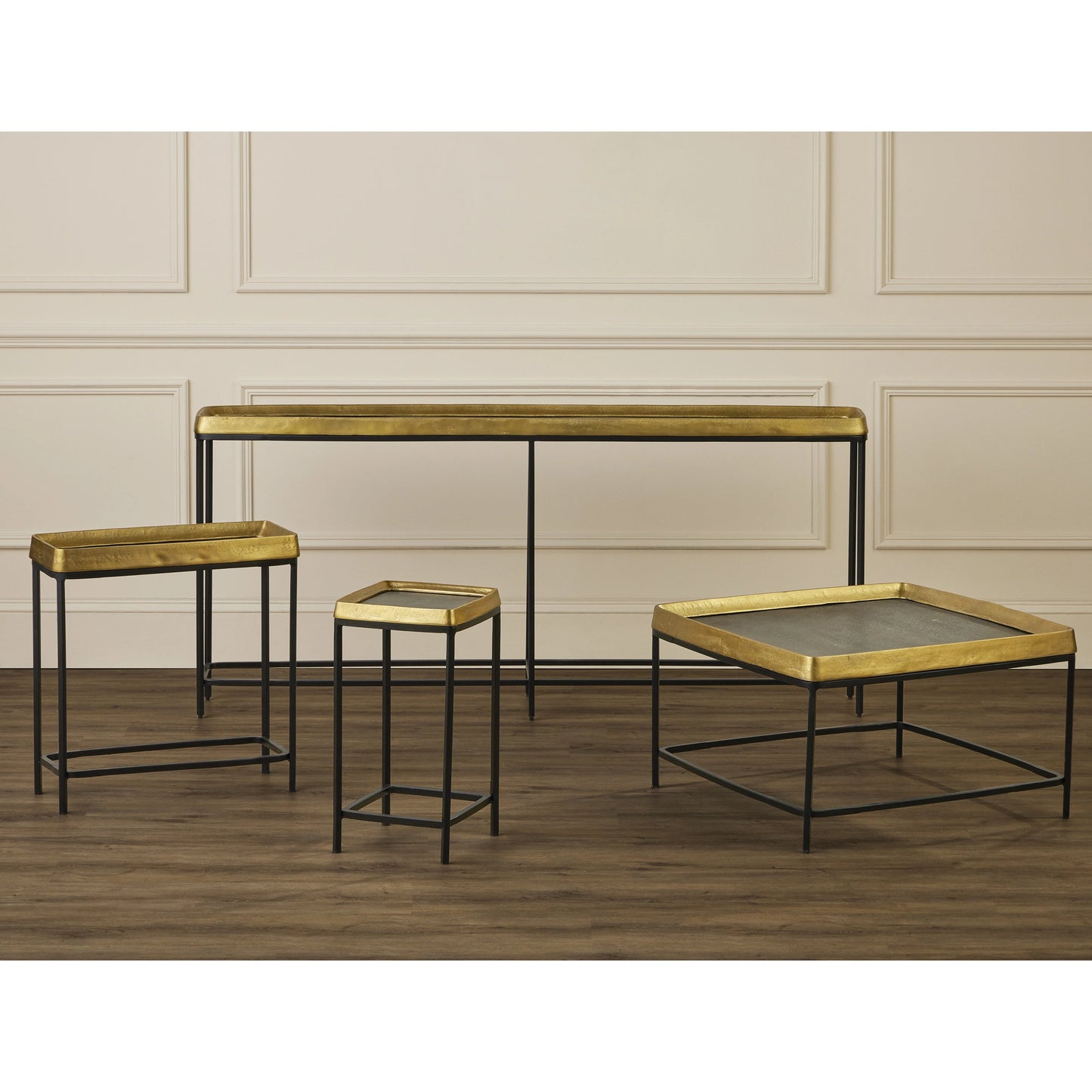 008 SI-2007877 | Lifestyle | Tanay Side Table by Currey and Company in antique brass, graphite, black. Made from cast aluminum, iron in a transitional style.