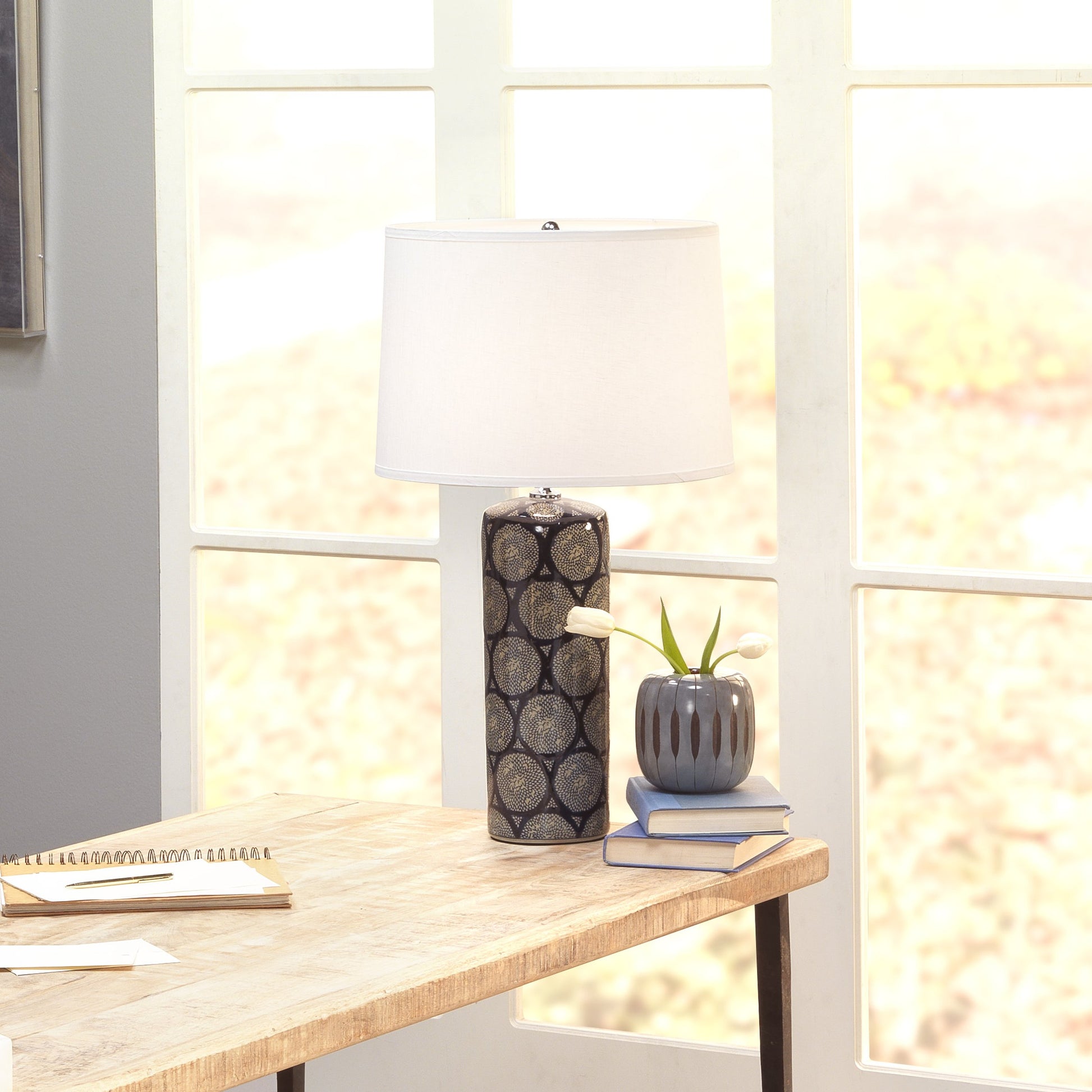 Neva Table Lamp by Jamie Young in blue. Made from ceramic in a transitional style.