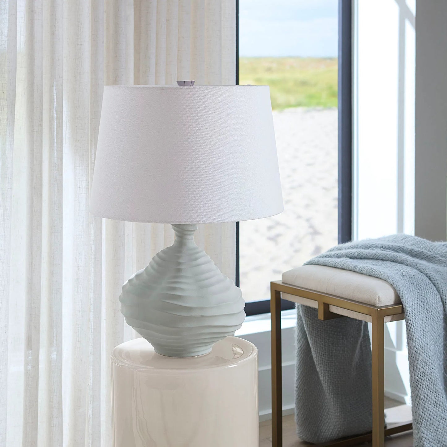 003 SI-2320389 | Lifestyle | Oasis Table Lamp by Jamie Young in blue and matte light blue. Made from ceramic in a modern style.