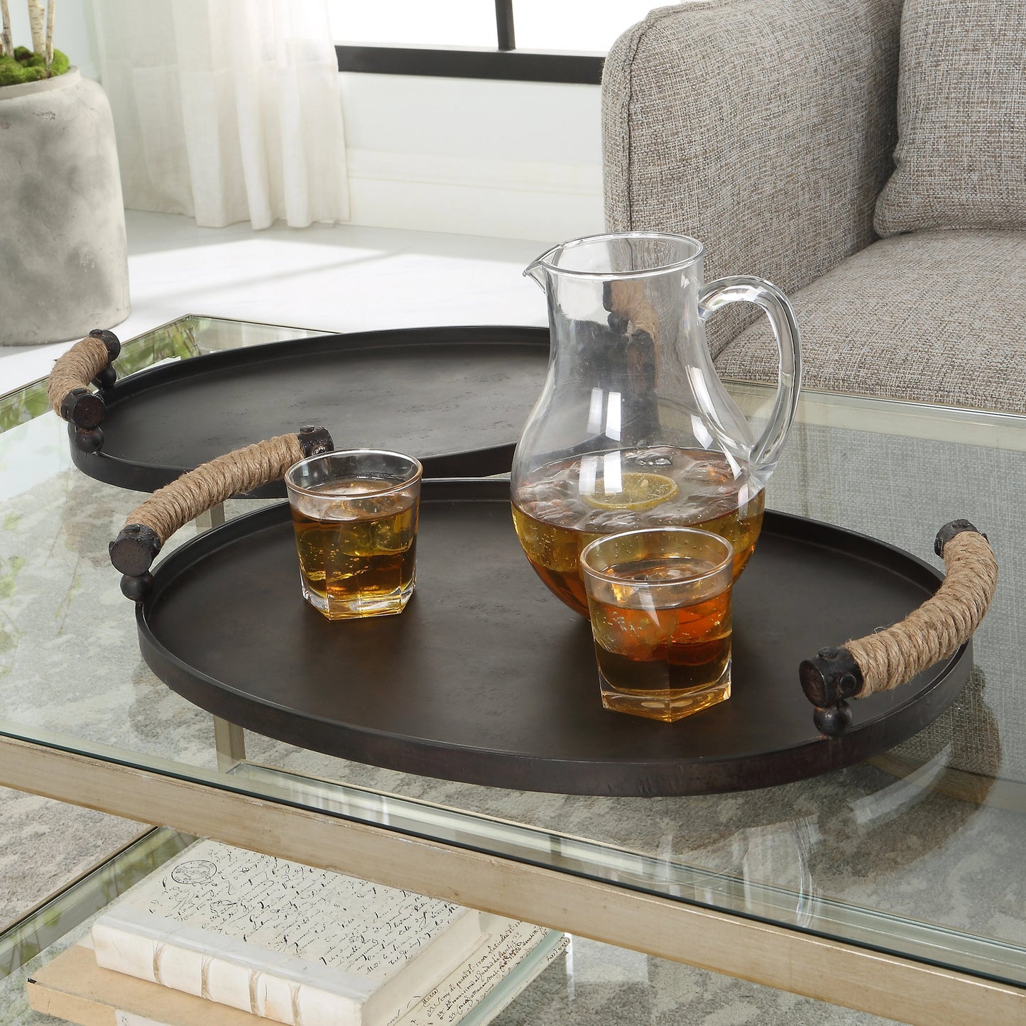 002 SI-1981264 | Lifestyle | Viggo Trays by Uttermost in oxidized bronze. Made from iron, rope in a modern style.