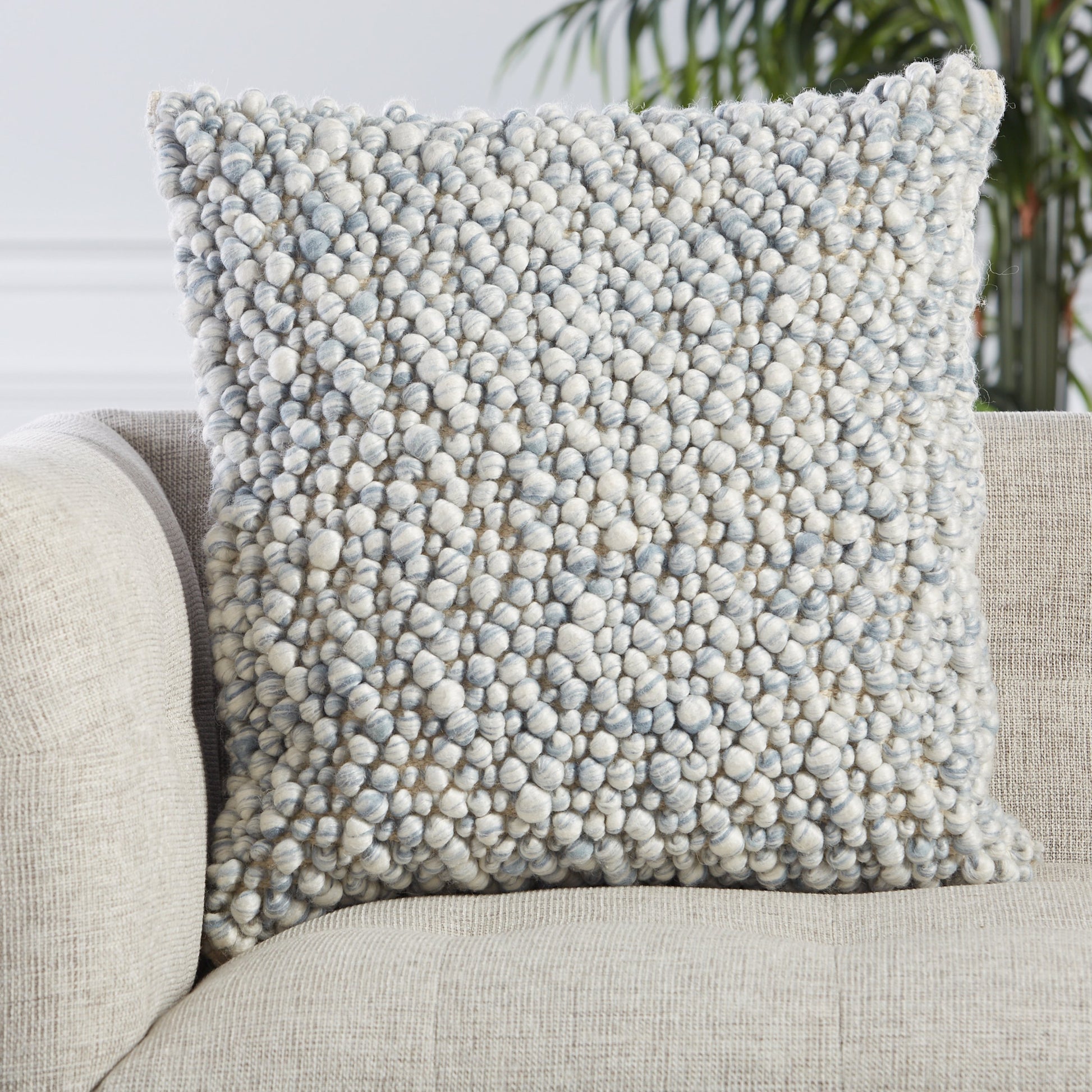 Angora AGO06 Pillow by Jaipur Living. Made from 40% wool 30% viscose 20% cotton 10% linen in a eclectic & global style.