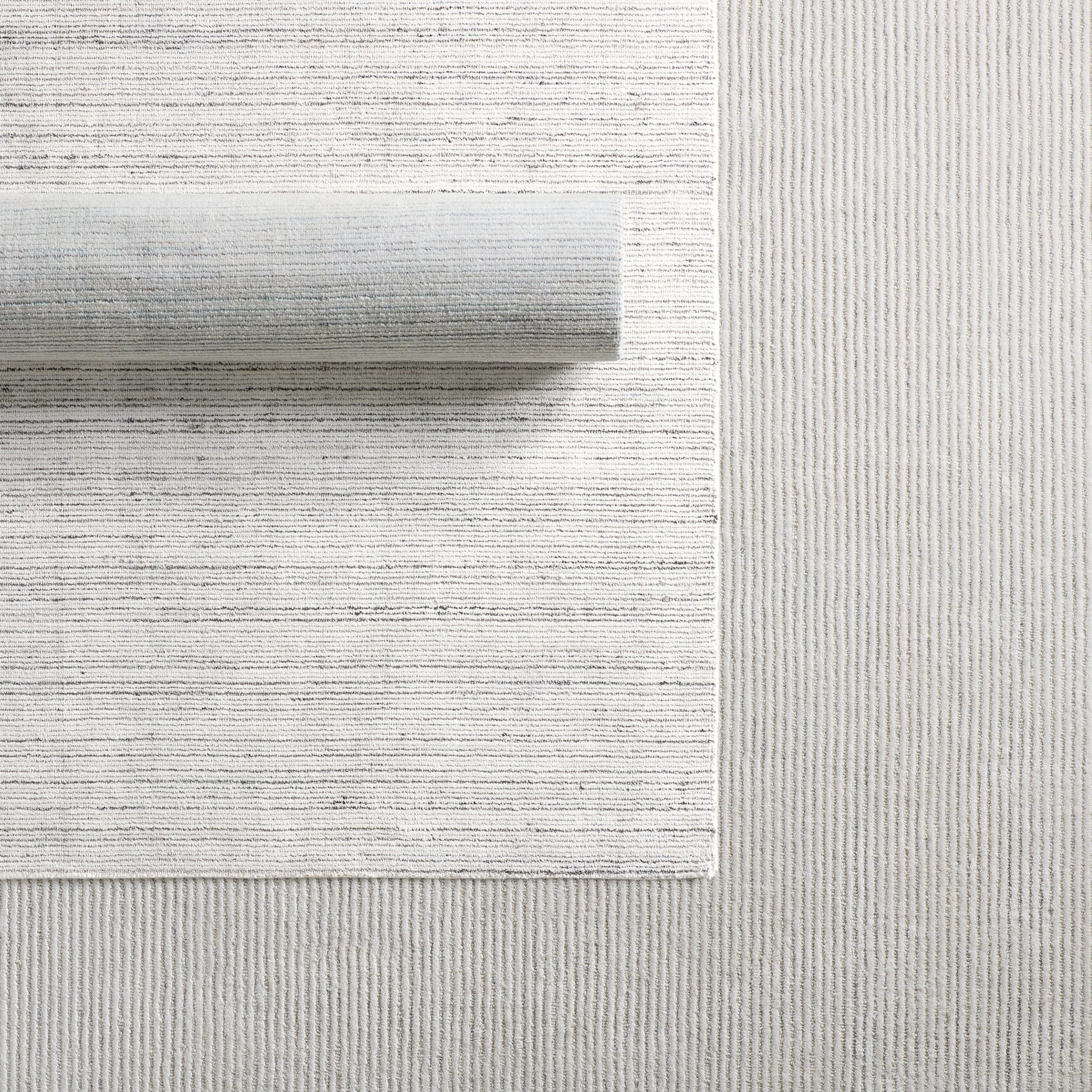 Aiya AIY01 Indoor/Outdoor Rug by Jaipur Living in cream, light gray. Made from 100% polyester in a unique style.