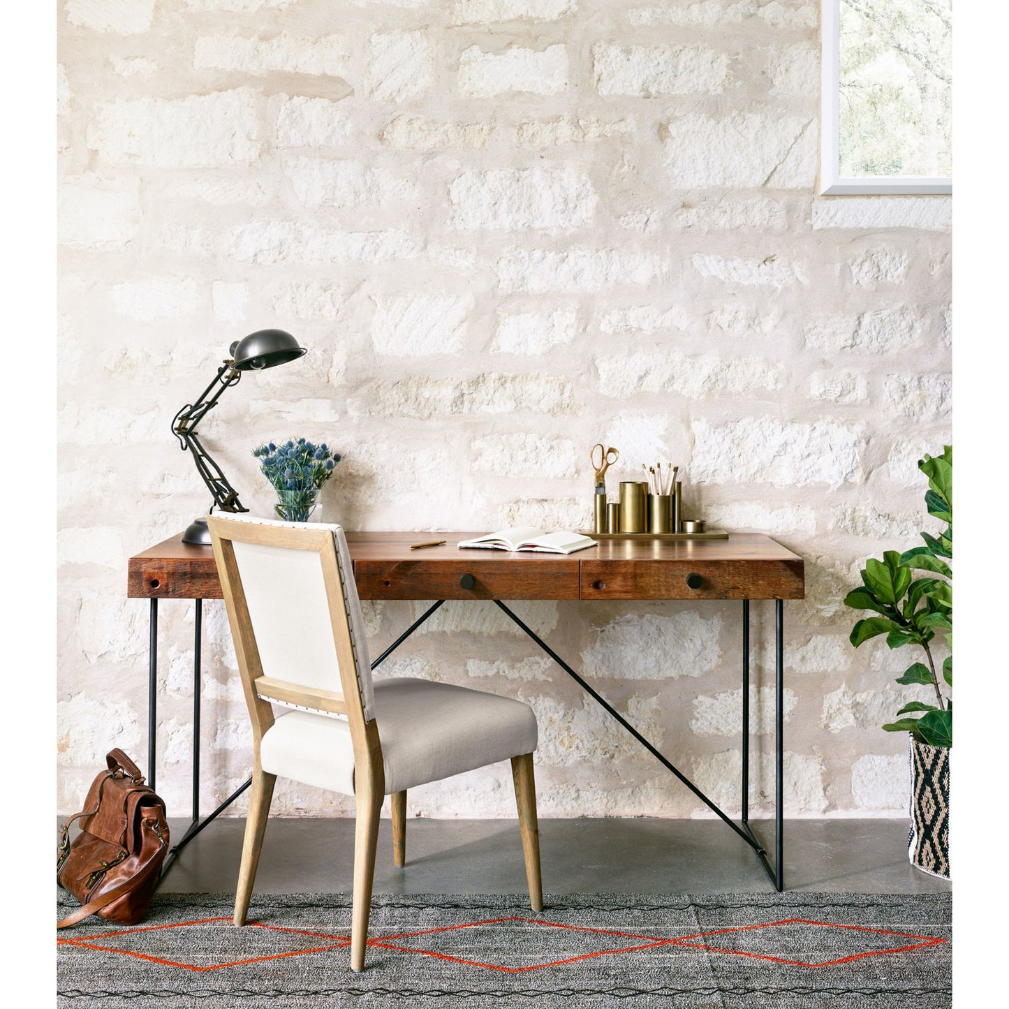 006 S-258339 | Lifestyle | Kurt Dining Chair by Four Hands in dark linen, dark oak and dark linen, dark nettlewood, shoe nail. Made from 100% flax, linen, solid nettlewood, iron in a cottage & farmhouse style.