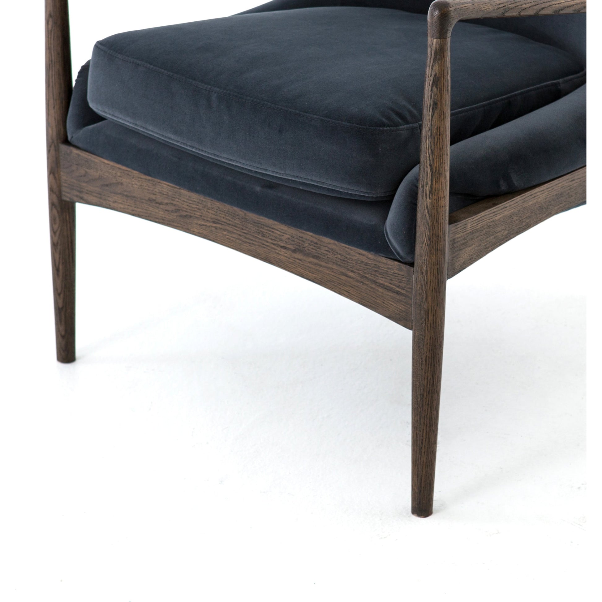 Braden Chair by Four Hands. Made from top grain leather, solid oak, 100% polyester in a modern style.