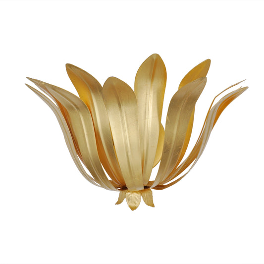 Cayman Leaf Sconce by Worlds Away in gold leaf. Made from metal in a transitional style.