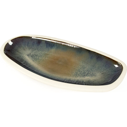 Atomic Boat Platter by Zentique in matte white and ceramic. Made from ceramic in a eclectic & global style.