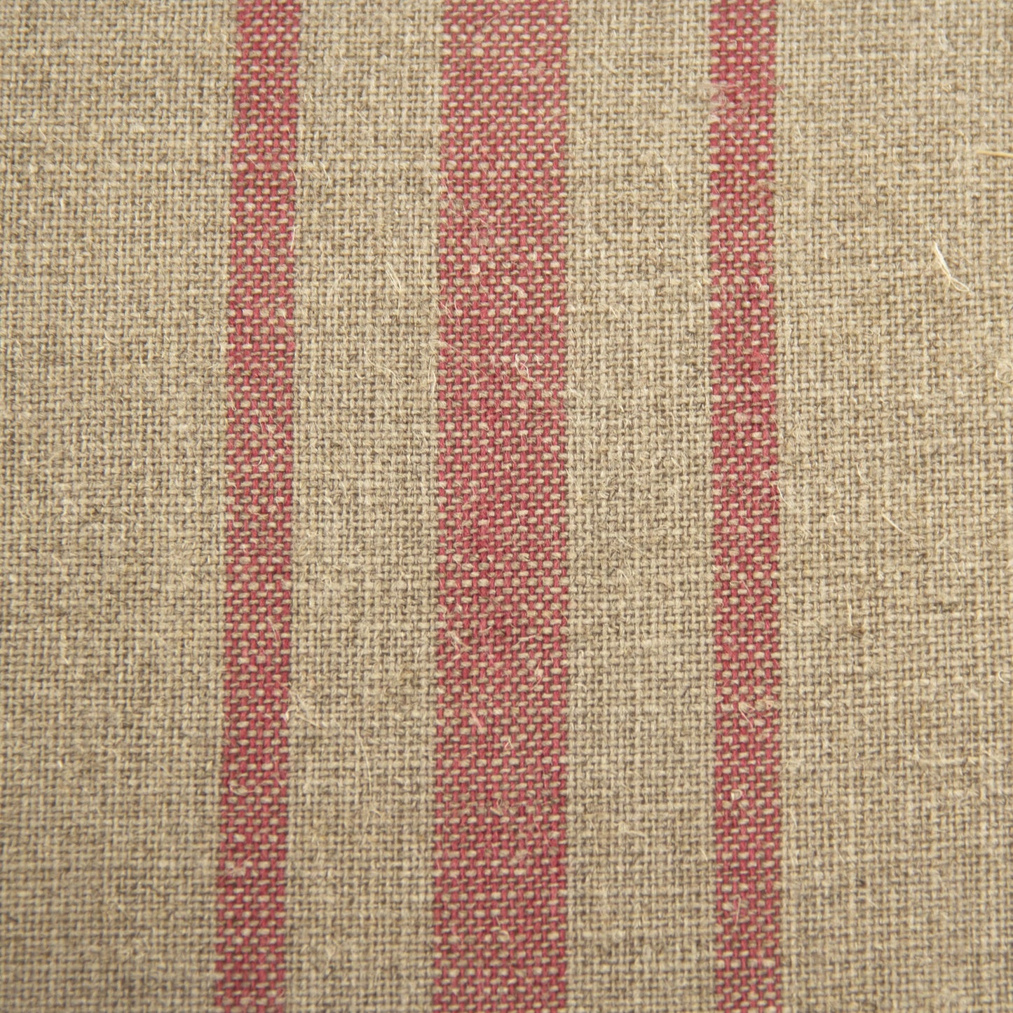 010 S-336681 | Additional Silo | Bastille Love Chair by Zentique. Made from unique in a traditional style.