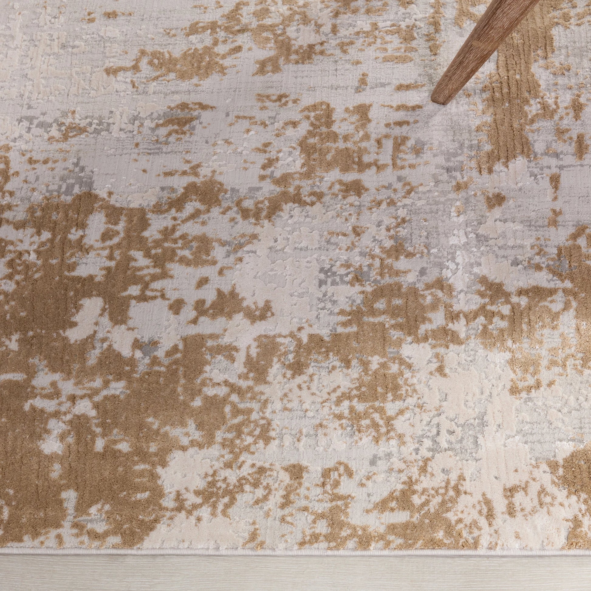 Resa Rug by Jaipur Living in gray, gold. Made from unique in a unique style.