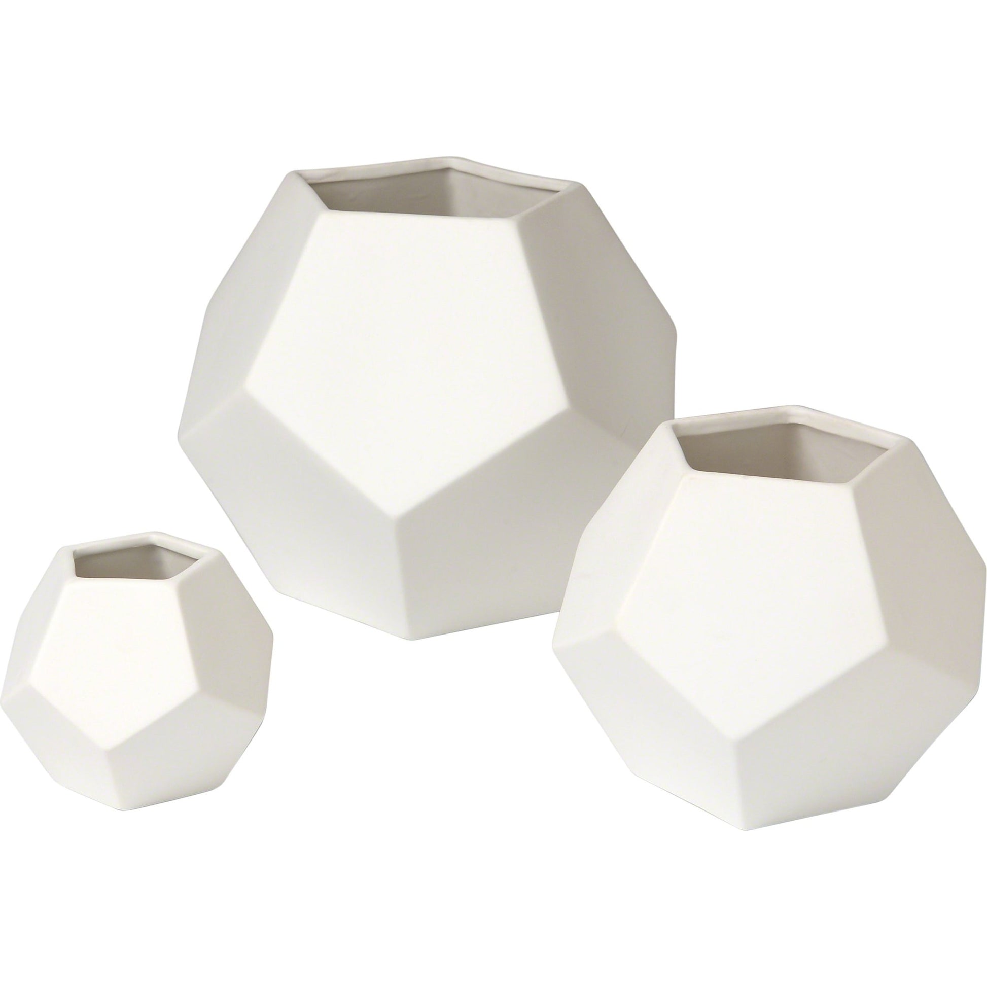 Faceted Vase by Global Views. Made from ceramic in a modern style.