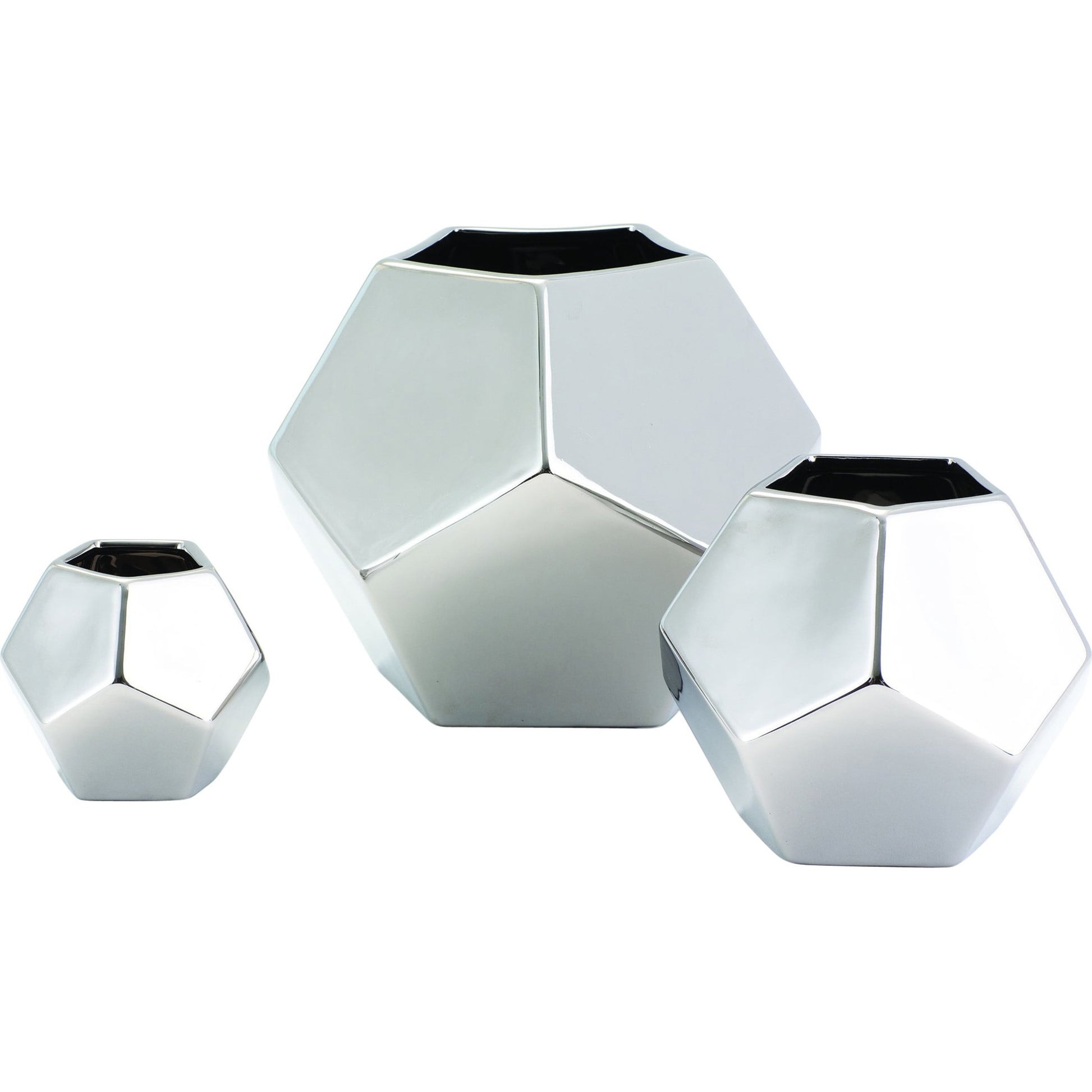 Faceted Vase by Global Views. Made from ceramic in a modern style.