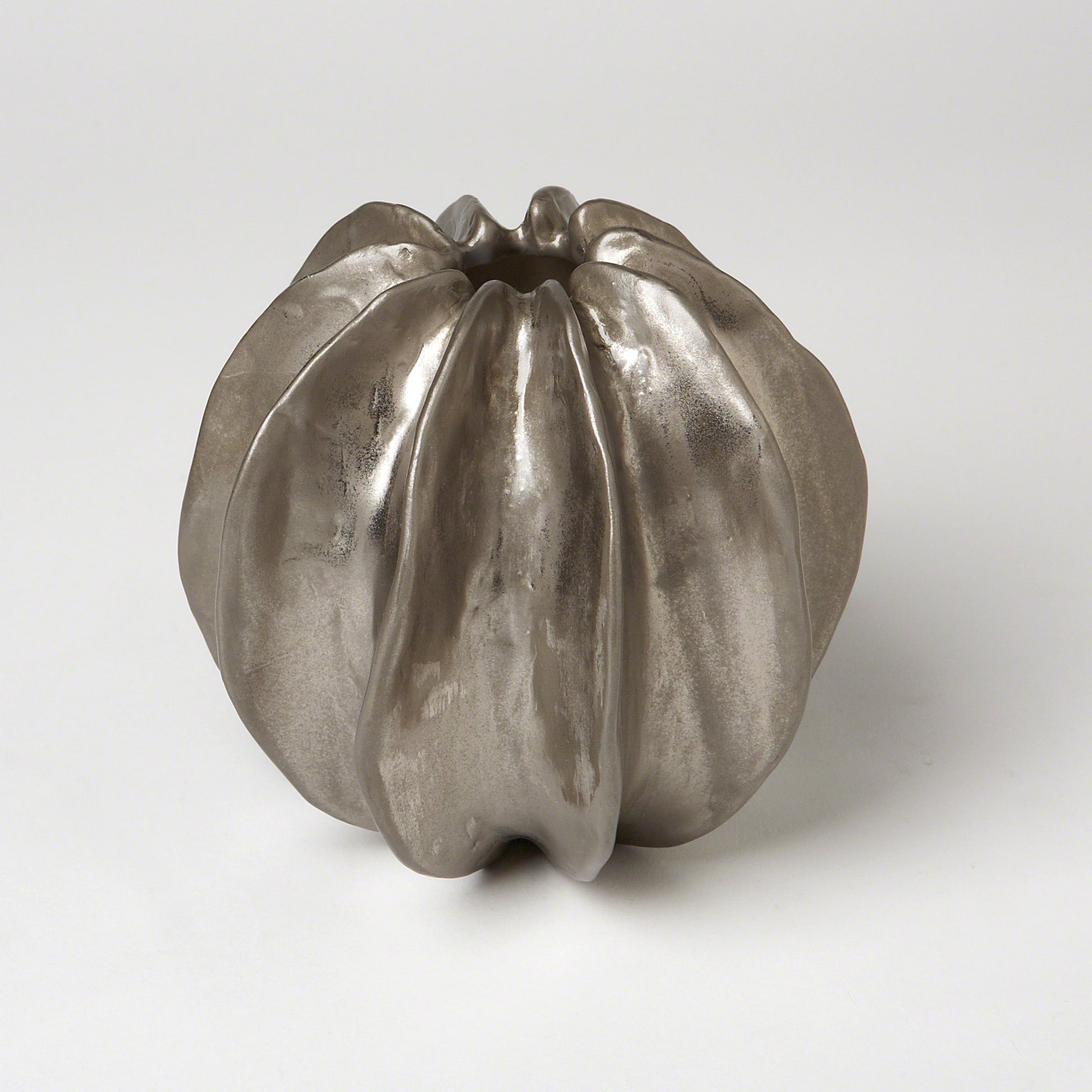 Sea Star Vase by Global Views. Made from ceramic in a coastal style.