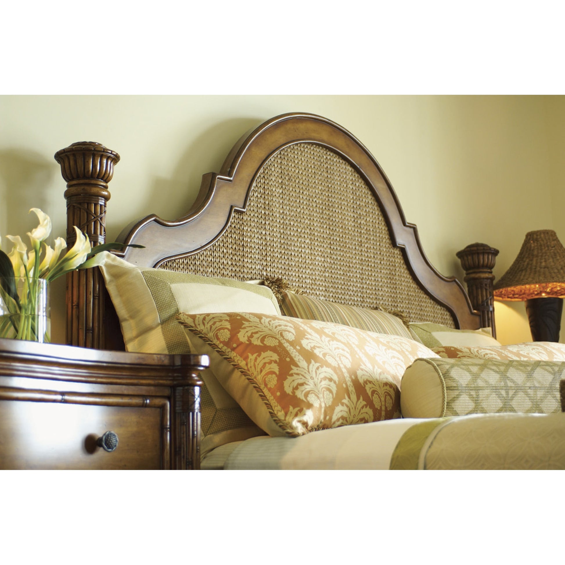 Round Hill Bed by Tommy Bahama Home. Made from unique in a traditional style.
