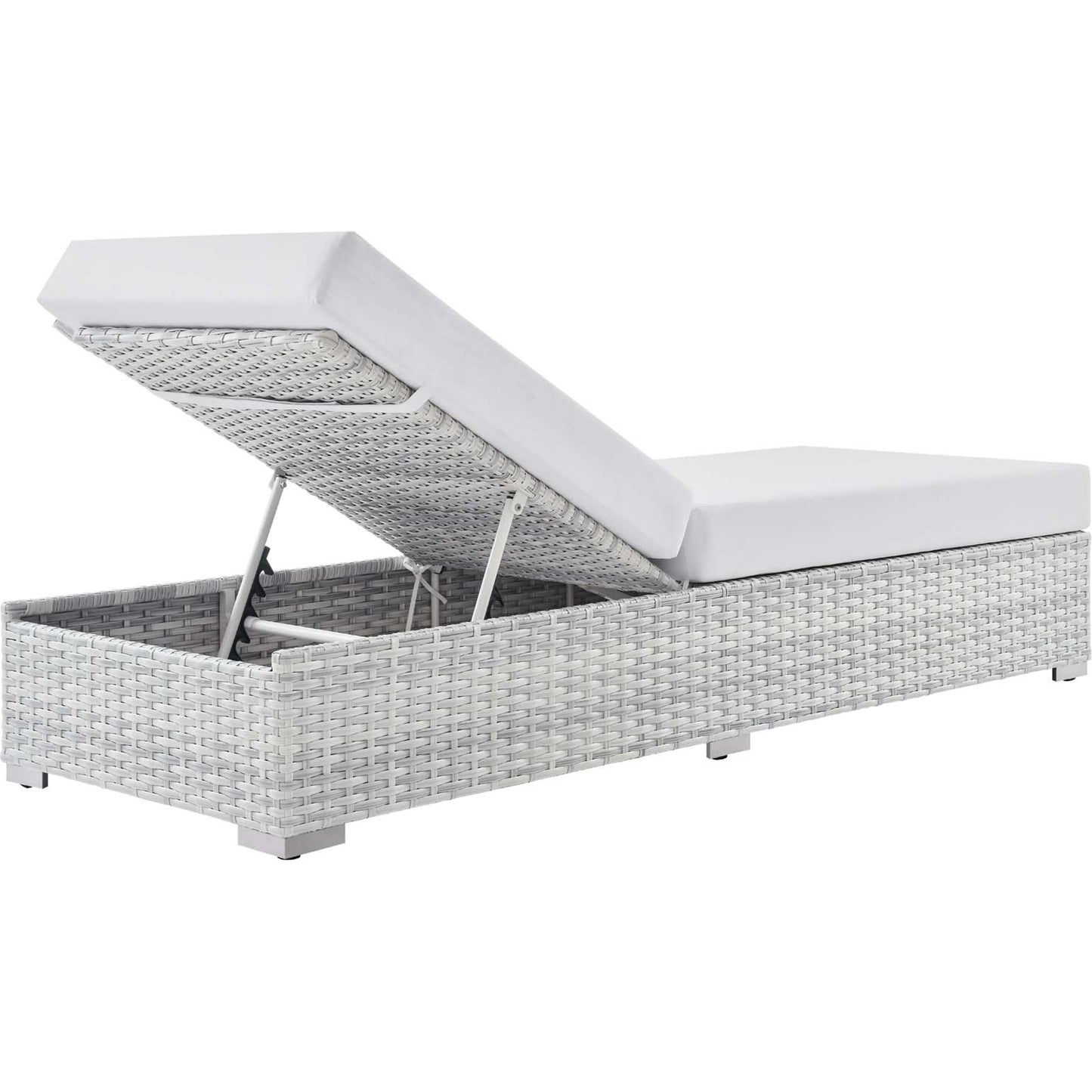 014 SI-1927481 | Additional Silo | Amelia Chaise by Evans & Londeen in light gray white. Made from seat cushion is 30*47*5 in, seat cusion: all the nov-woven bags are waterproof. 6pcs polished 201 stainless steel l leg with size 4.5*4.5*1in. 2pcs #201 stai