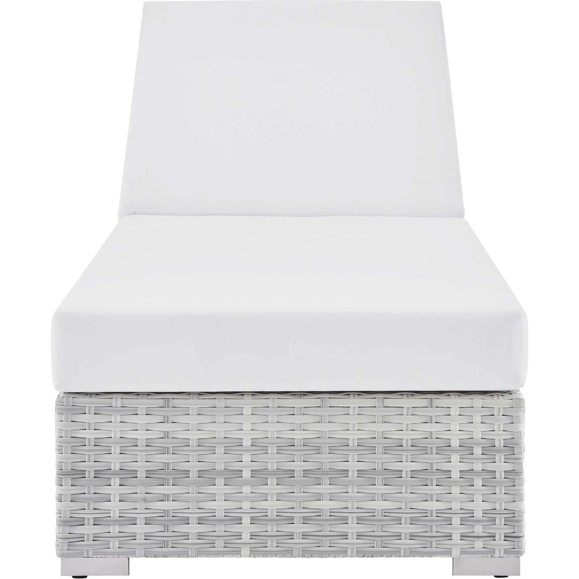 Amelia Chaise by Evans & Londeen in light gray white. Made from seat cushion is 30*47*5 in, seat cusion: all the nov-woven bags are waterproof. 6pcs polished 201 stainless steel l leg with size 4.5*4.5*1in. 2pcs #201 stai