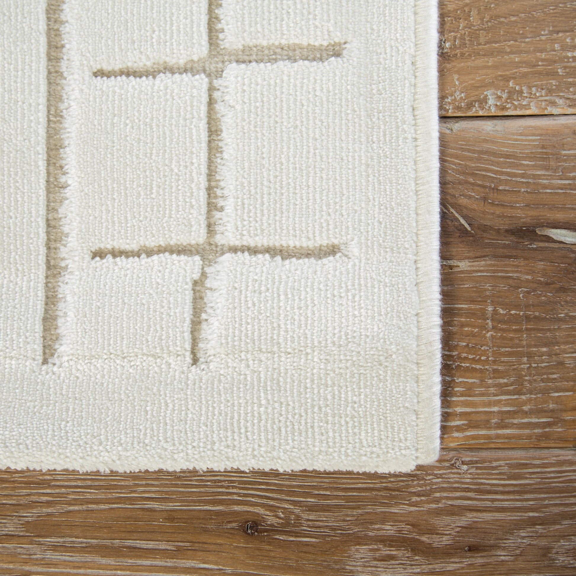 Fables FB159 Rug by Jaipur Living in white, cream. Made from unique in a unique style.