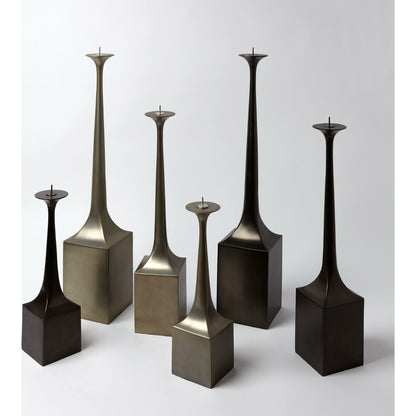 Giac C/S by Global Views in bronze. Made from aluminum in a eclectic & global style.
