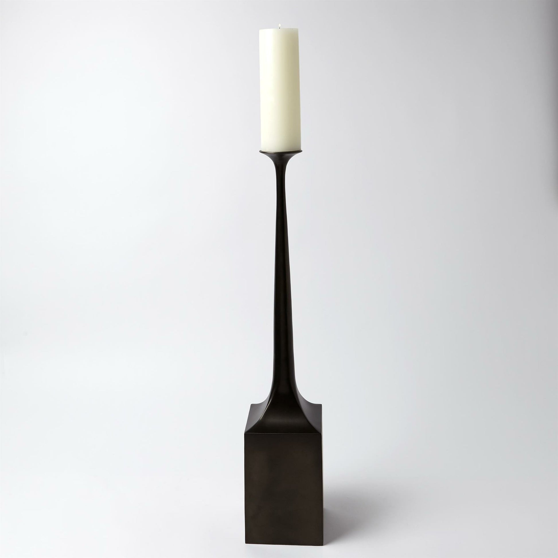 Giac C/S by Global Views in bronze. Made from aluminum in a eclectic & global style.