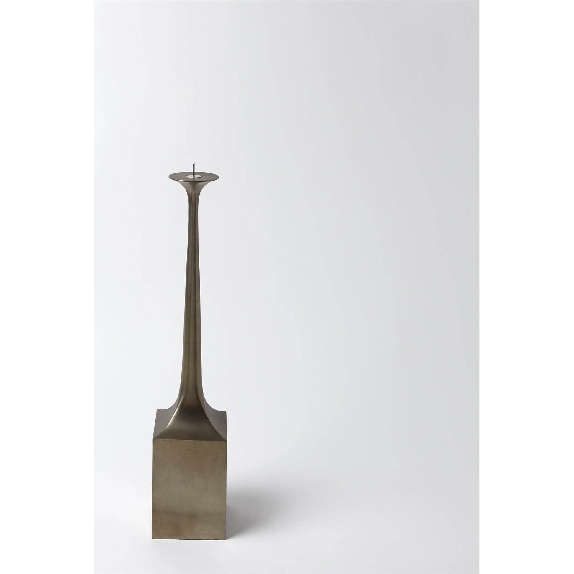 Giac C/S by Global Views in bronze. Made from aluminum in a eclectic & global style.