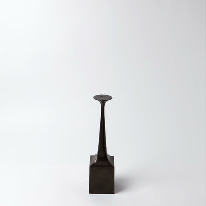 Giac C/S by Global Views in bronze. Made from aluminum in a eclectic & global style.