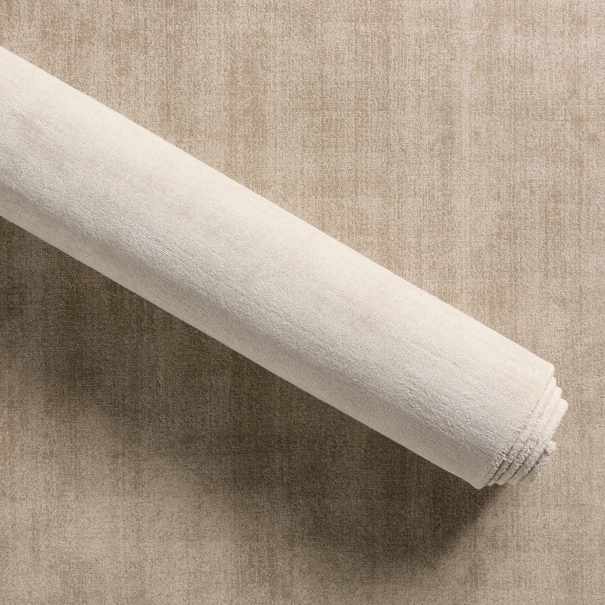 Fletcher FTR02 Rug by Jaipur Living in taupe, cream. Made from 100% pet yarn in a unique style.