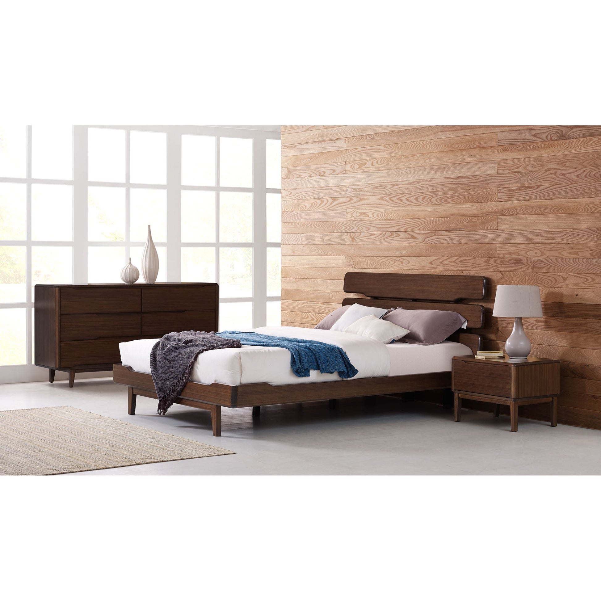 Currant Platform Bed by Greenington. Made from unique in a transitional style.