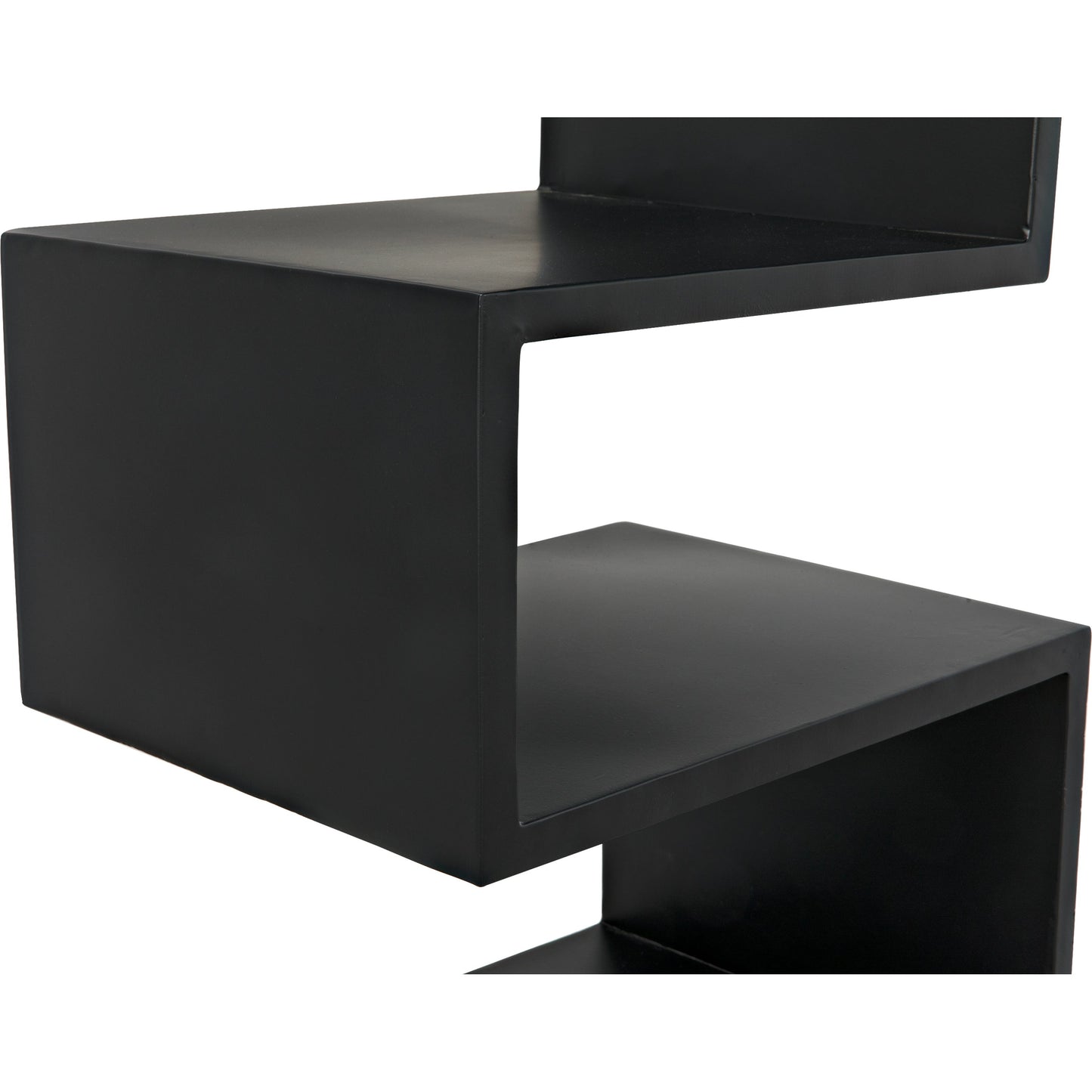 015 SR-783731 | Closeup | Laszlo Bookcase by Noir in black. Made from metal in a modern style.