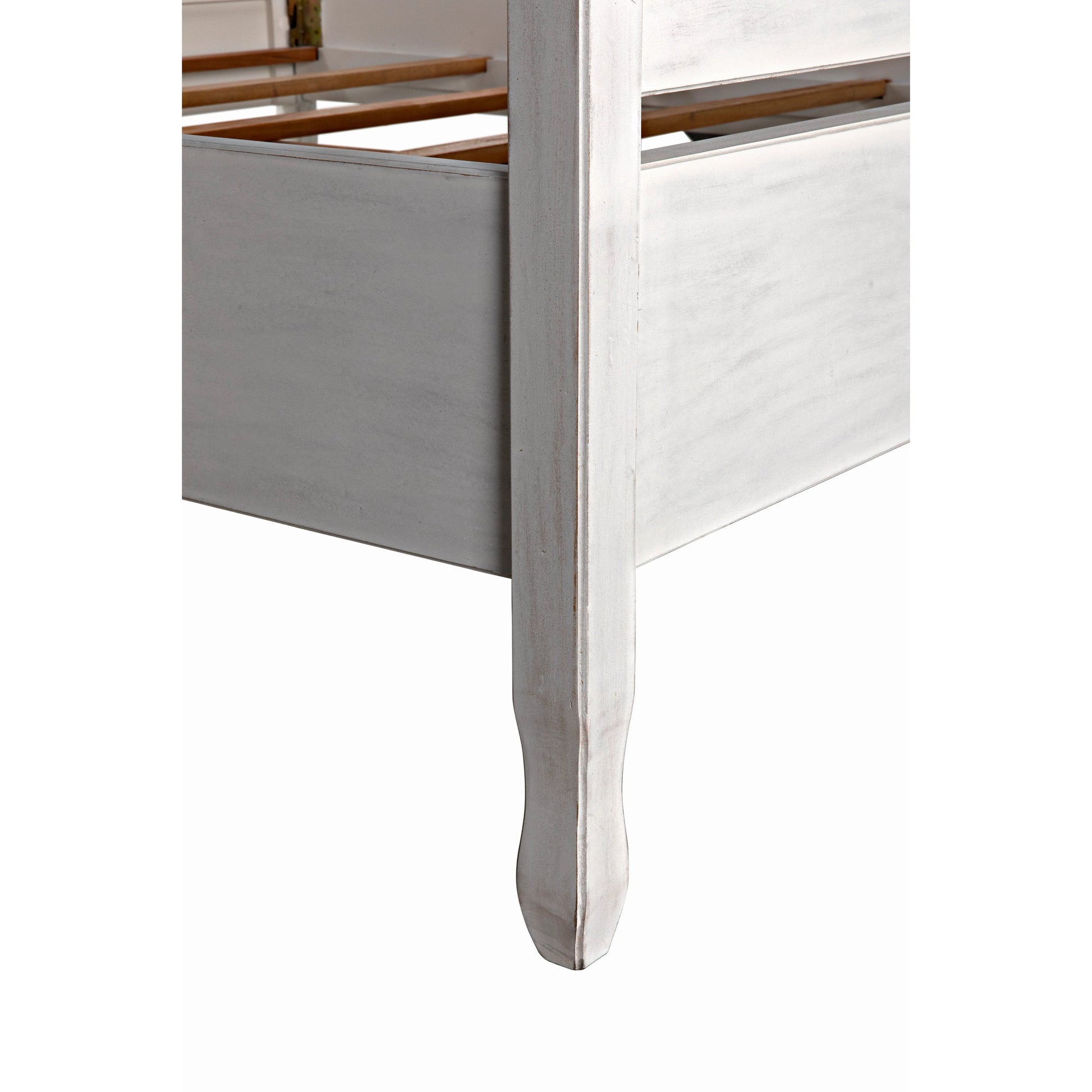 Venice Bed by Noir in hand rubbed black. Made from mahogany in a transitional style.