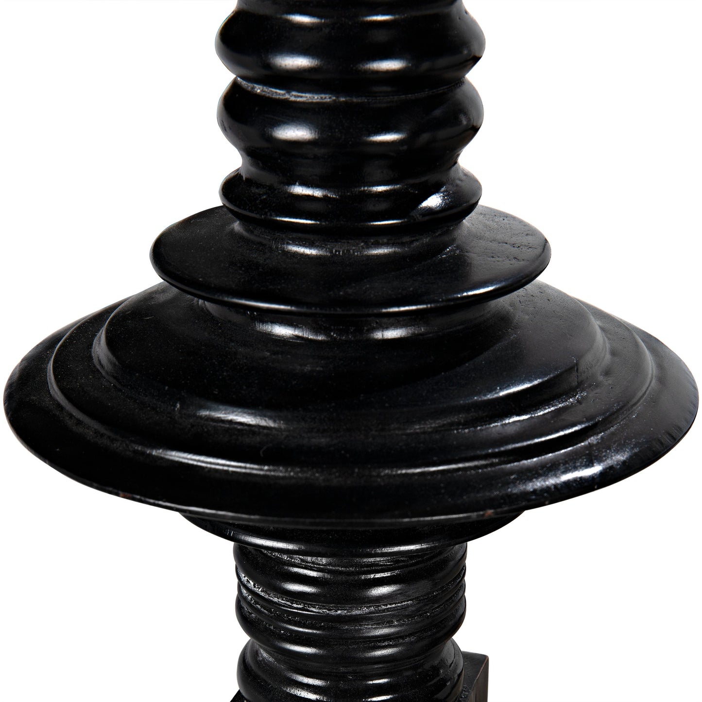 031 S-334764 | Closeup | Ferret Bed by Noir. Made from mahogany in a traditional style.